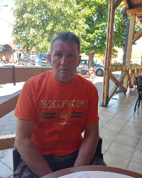 Foto von 
Warning: Undefined array key 