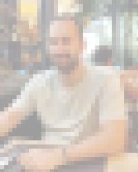 Foto von 
Warning: Undefined array key 