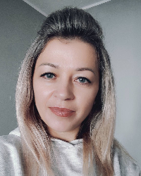 Foto von 
Warning: Undefined array key 