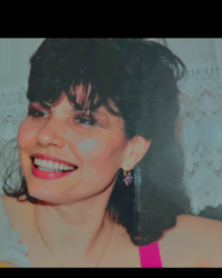 Foto von 
Warning: Undefined array key 