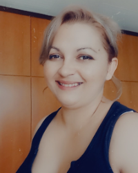 Foto von 
Warning: Undefined array key 